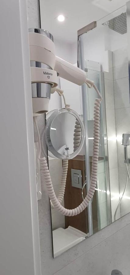 Hello Apartments Studio Sw Ducha Гданск Екстериор снимка